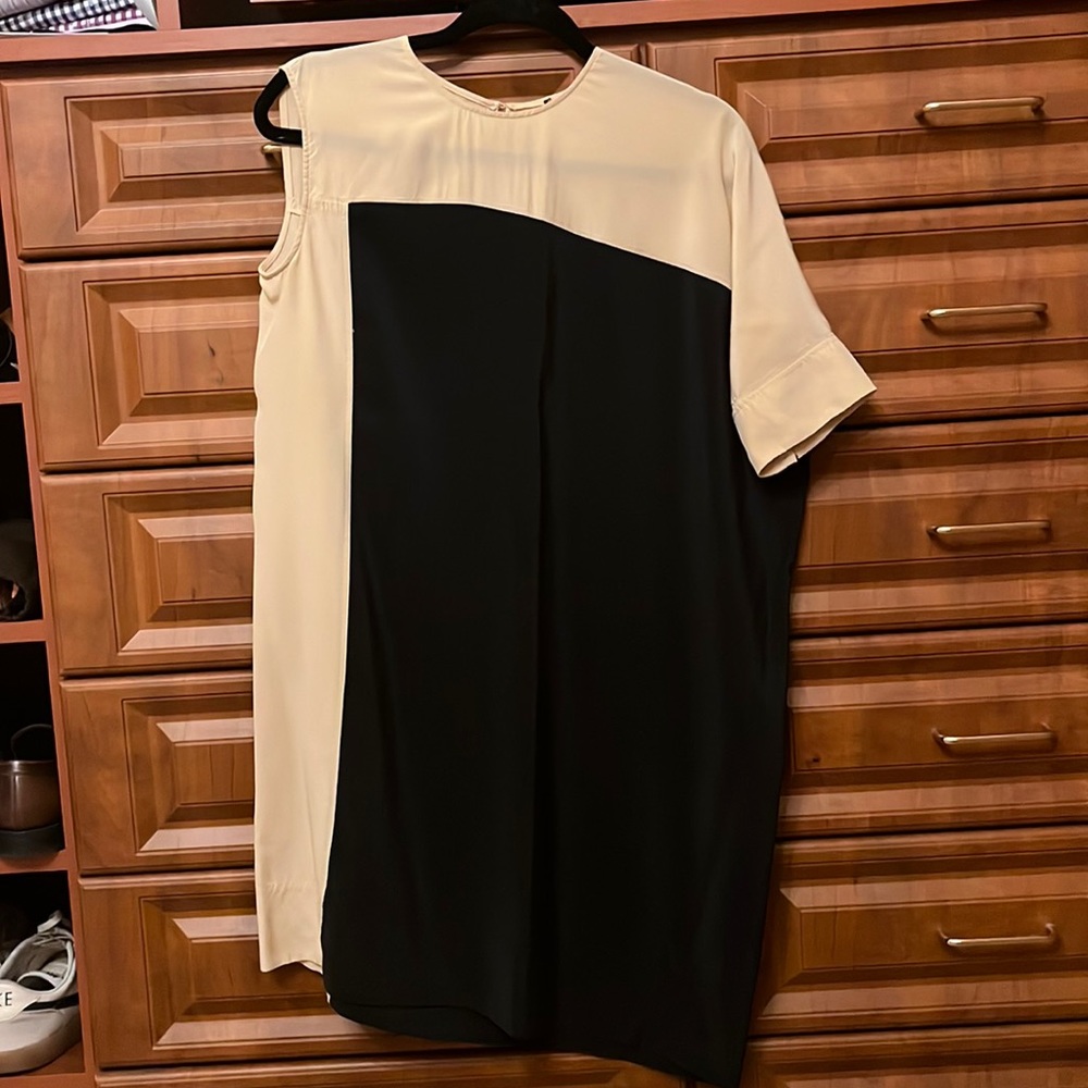Silk colorblock knee length dress